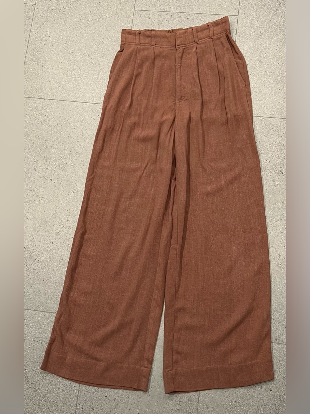 Z Supply Farrah pant in Whipped Mocha